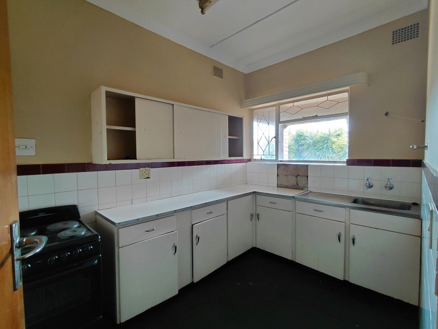 To Let 1 Bedroom Property for Rent in Adamayview North West